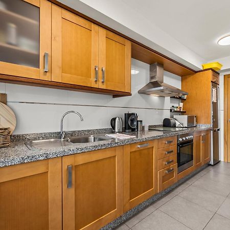 Home2Book Wanderlust Apt Arrecife Beach, Terrace Bagian luar foto